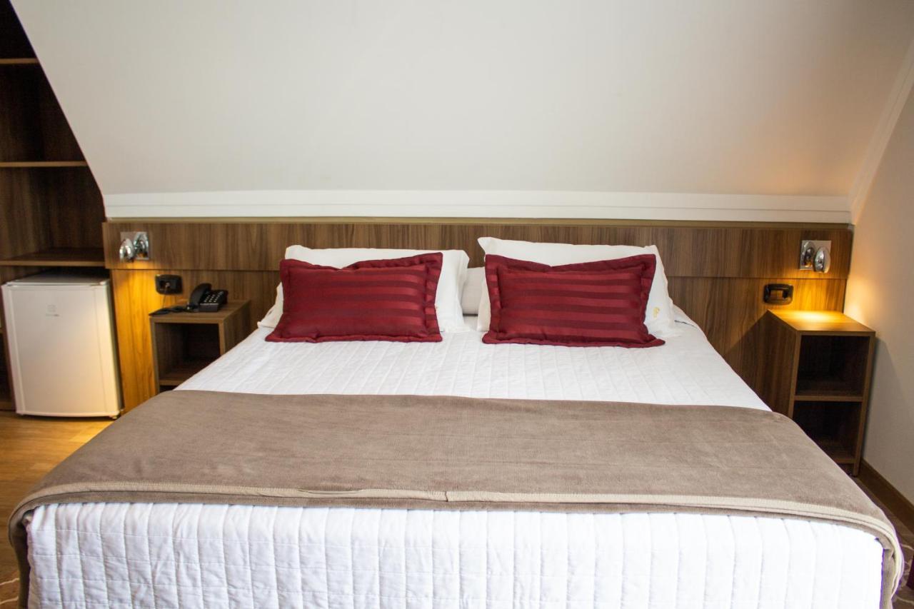 Hotel Fioreze Centro Gramado Kültér fotó