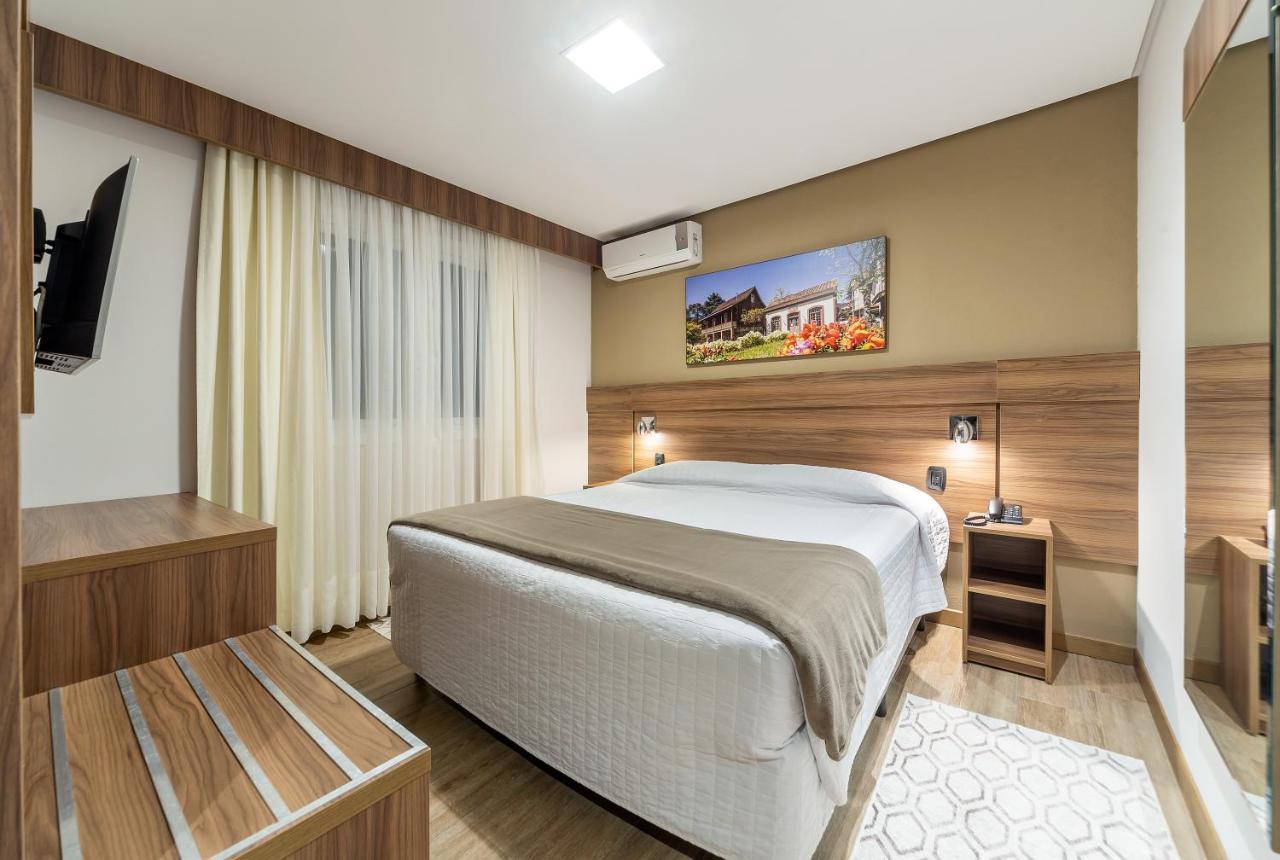 Hotel Fioreze Centro Gramado Kültér fotó