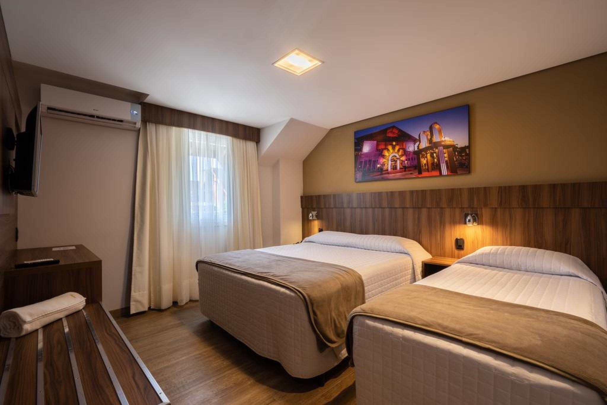 Hotel Fioreze Centro Gramado Kültér fotó