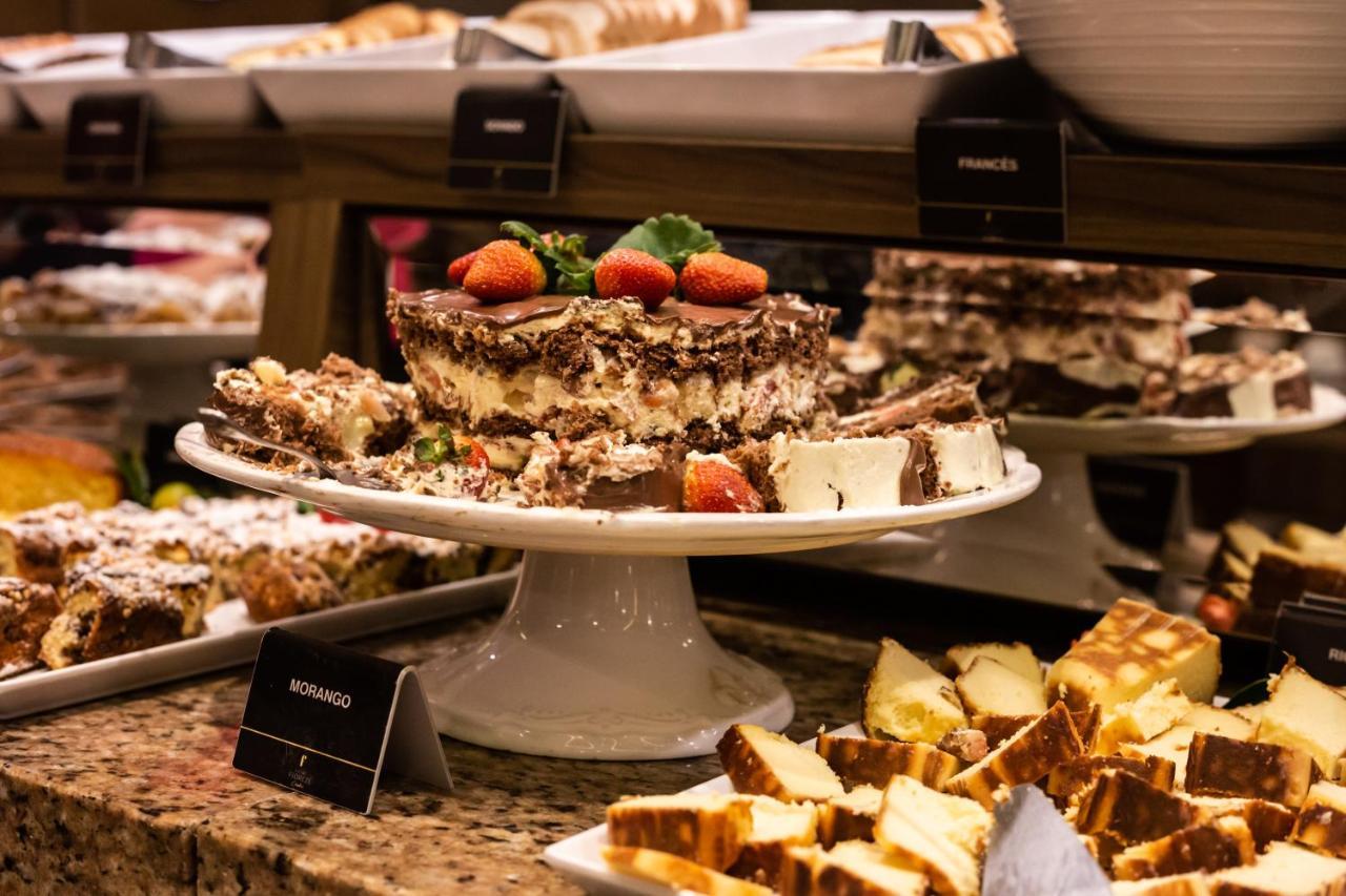 Hotel Fioreze Centro Gramado Kültér fotó